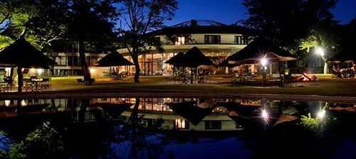 Hwange Safari Lodge Dete Exteriér fotografie